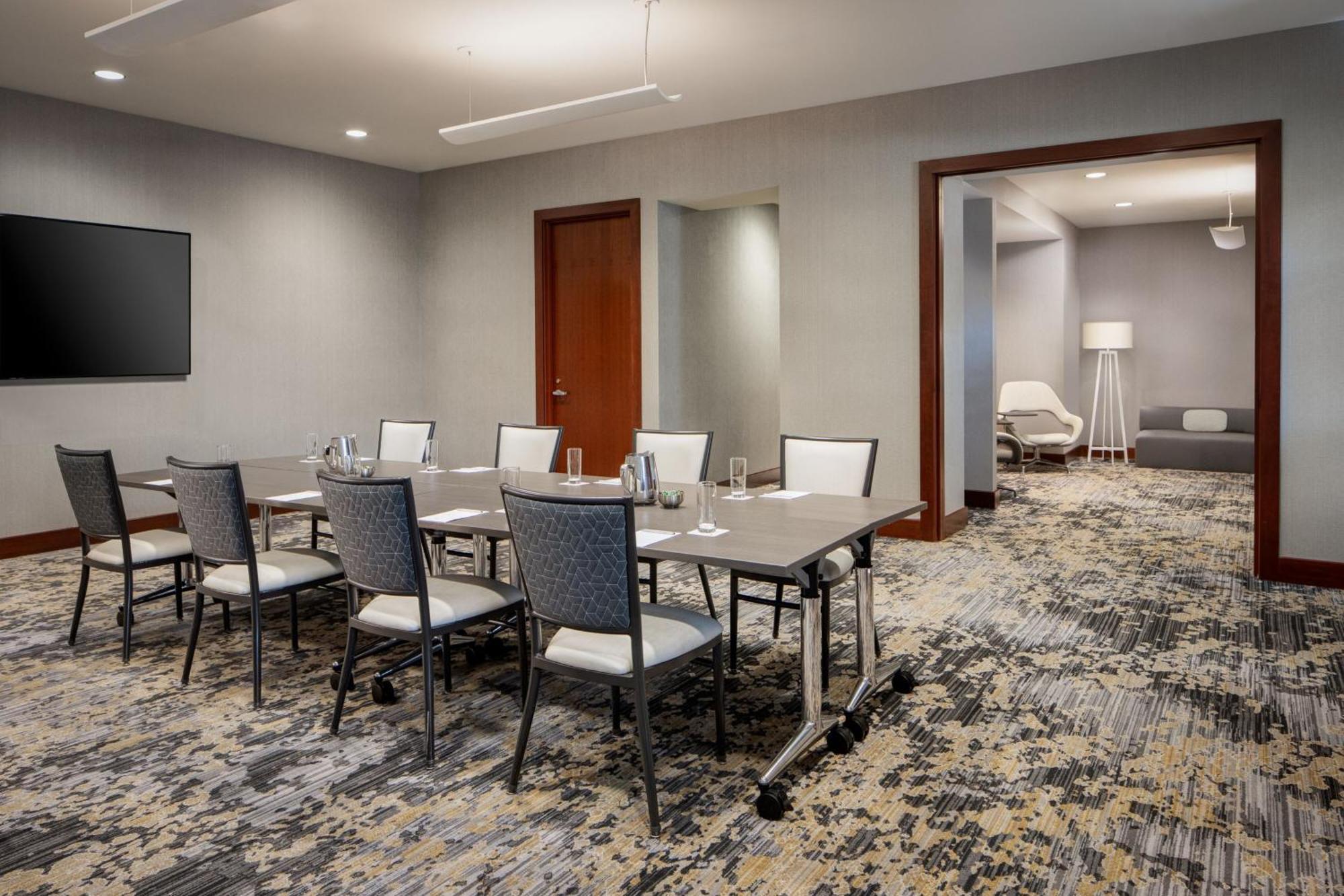Jw Marriott Grand Rapids Hotel Exterior photo