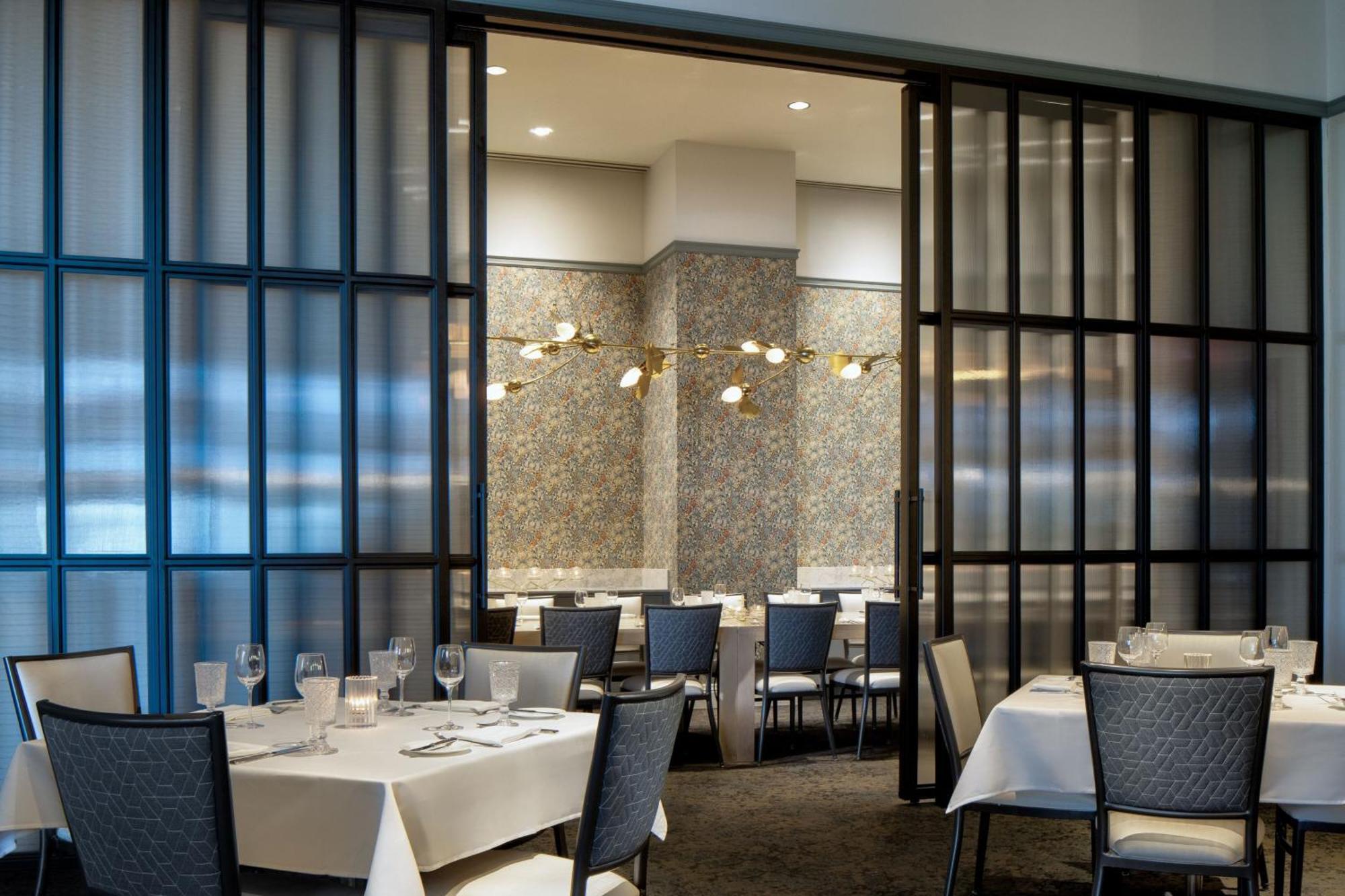 Jw Marriott Grand Rapids Hotel Exterior photo